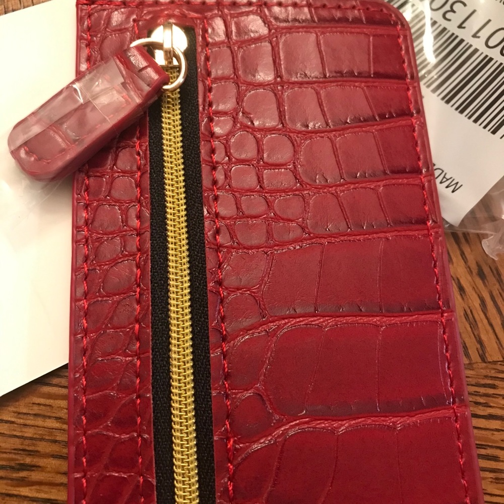 B-Low the belt croc card case